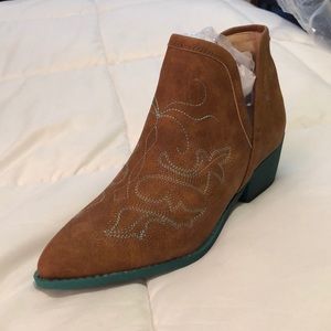 COPY - Cowgirl Booties NEVER WORN